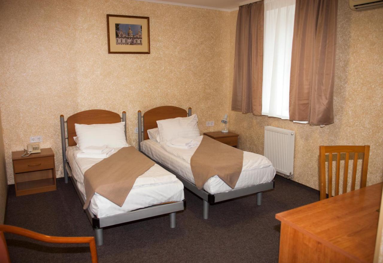 Hotel Express Корпус 2 キエフ エクステリア 写真