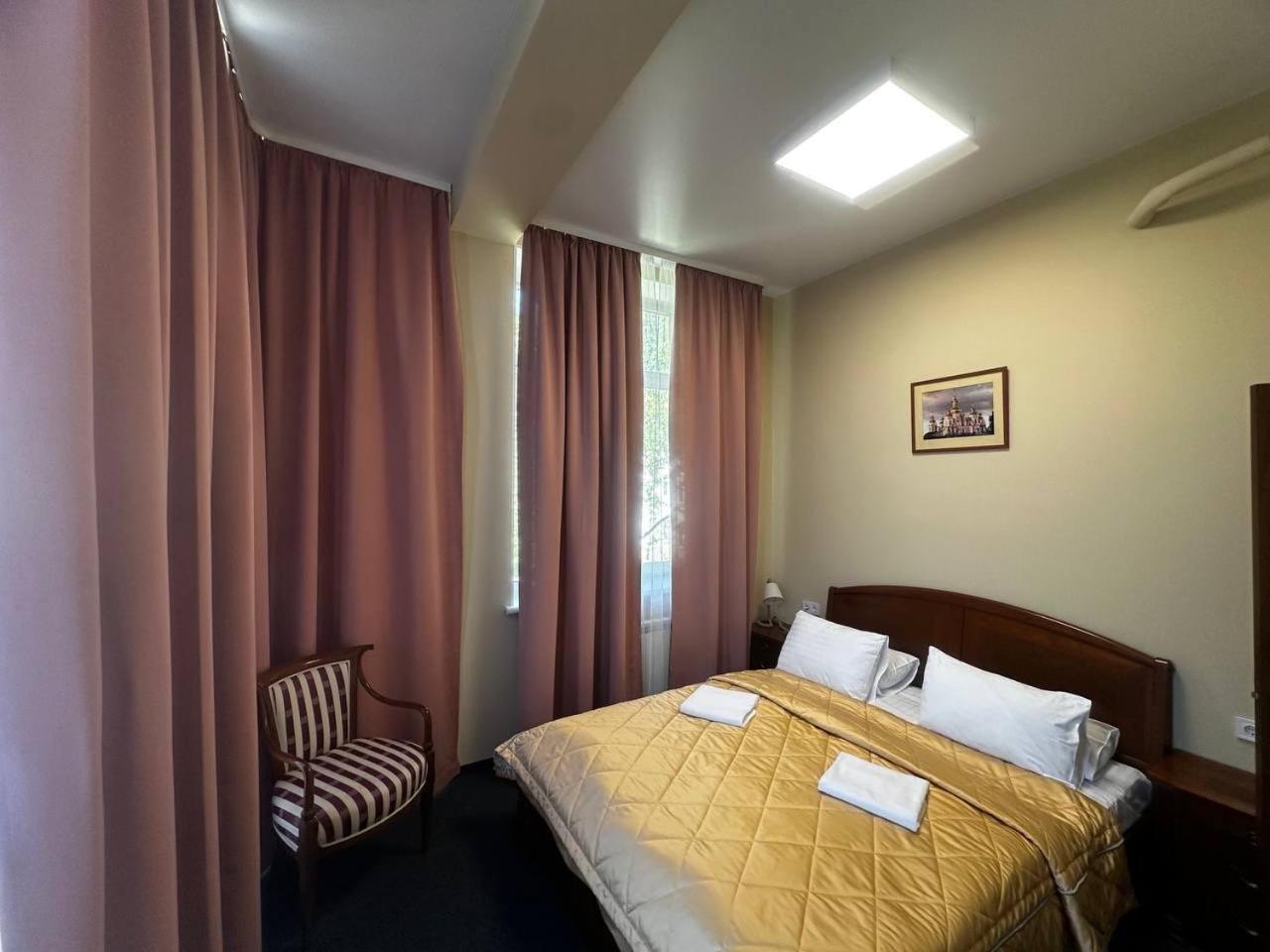 Hotel Express Корпус 2 キエフ エクステリア 写真
