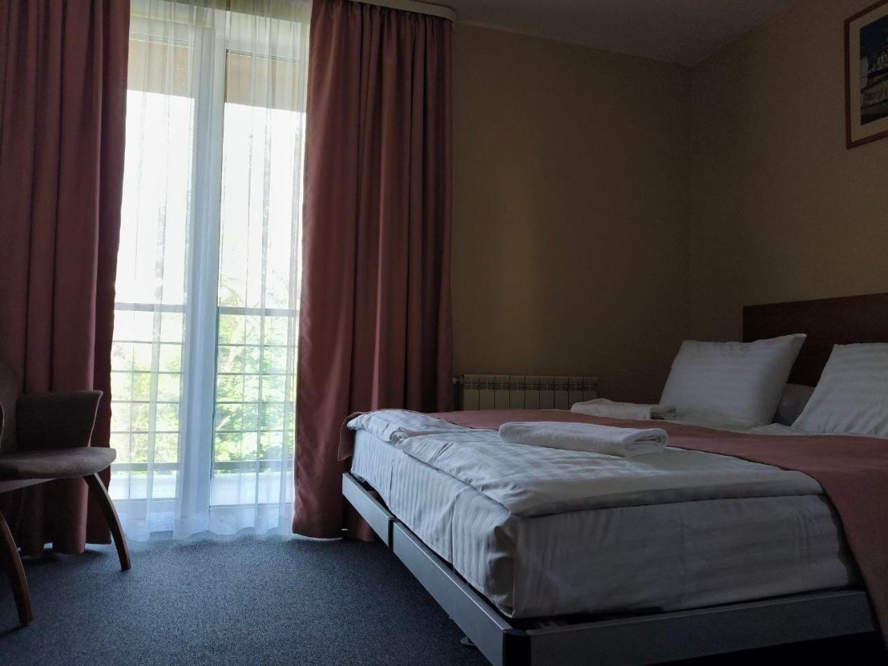 Hotel Express Корпус 2 キエフ エクステリア 写真