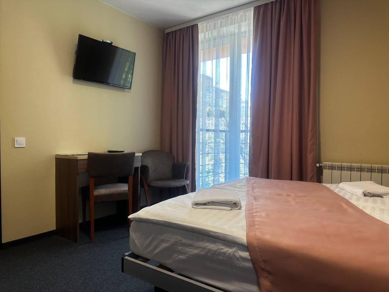 Hotel Express Корпус 2 キエフ エクステリア 写真